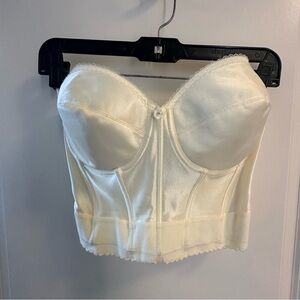 Elegant Cream Bustier Corset